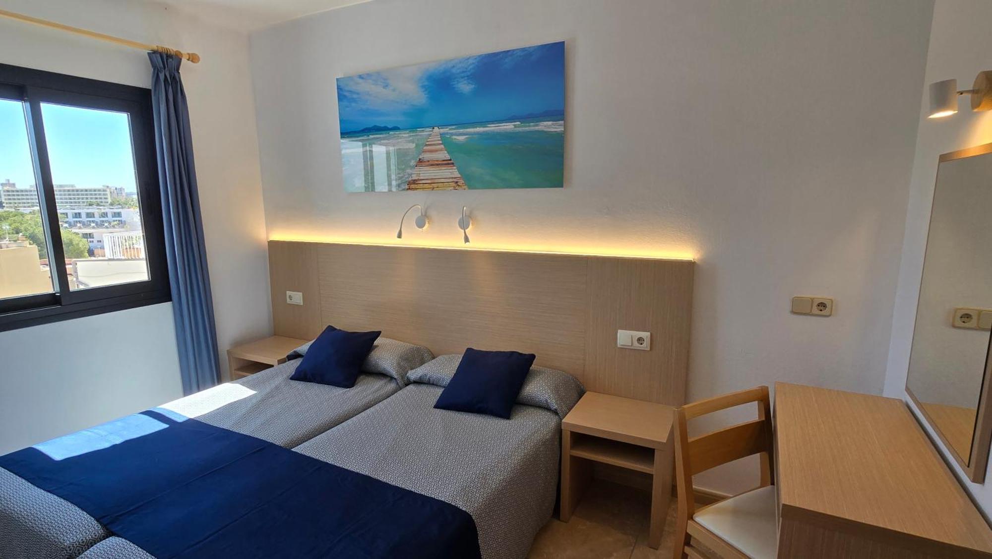 Marina Palmanova Apartamentos Екстер'єр фото