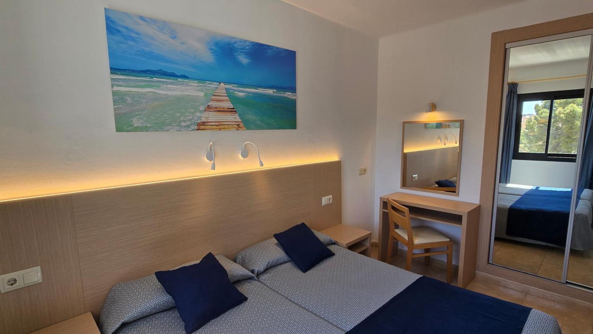 Marina Palmanova Apartamentos Екстер'єр фото