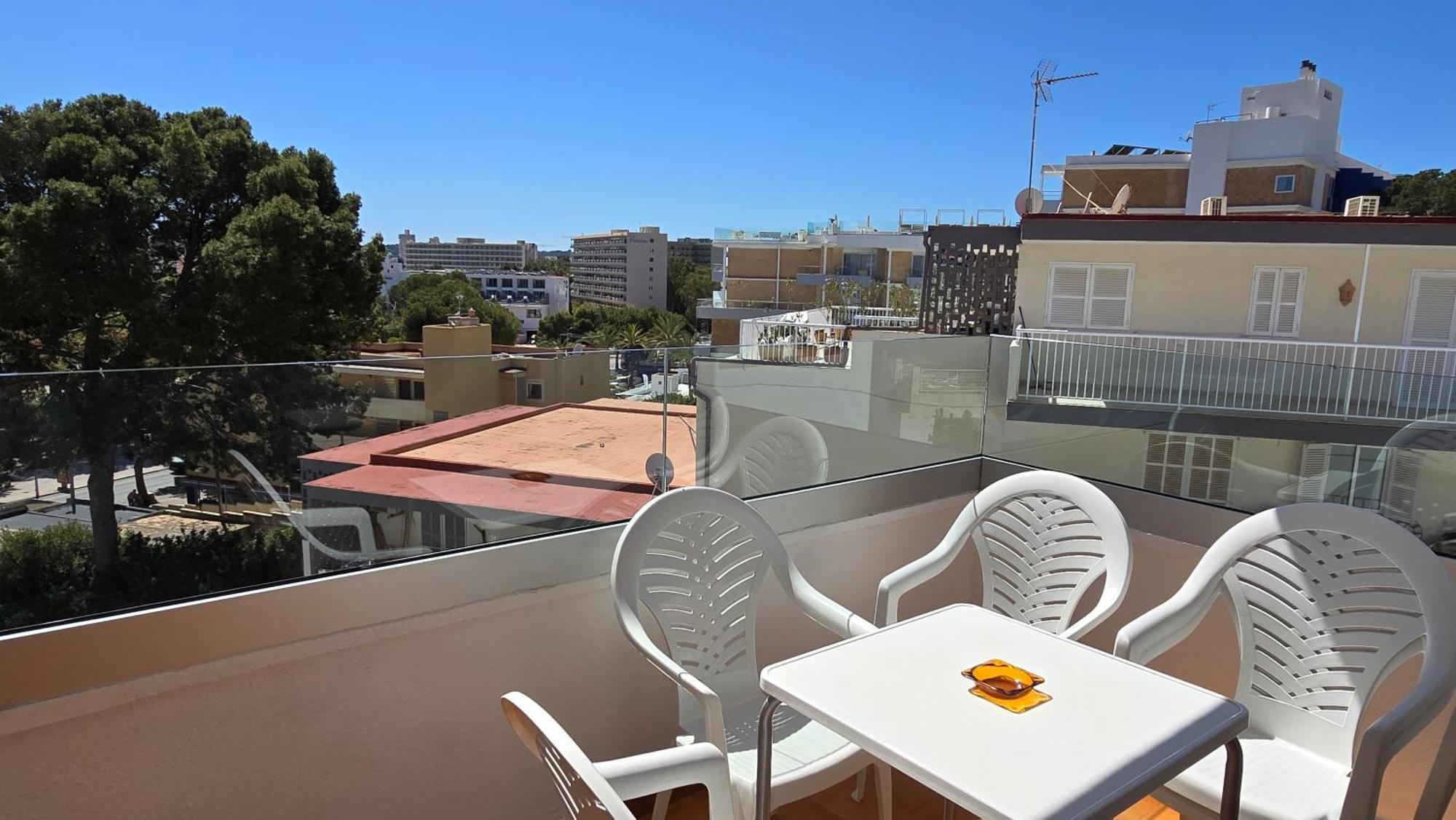 Marina Palmanova Apartamentos Екстер'єр фото